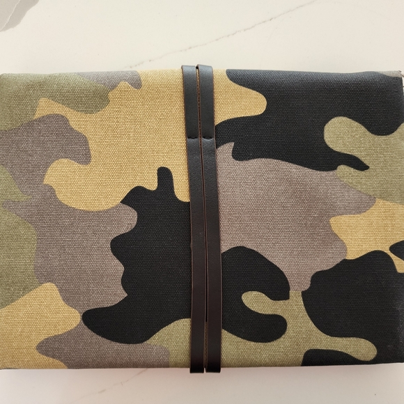 Stella & Dot Bellamy Clutch - Picture 4 of 4